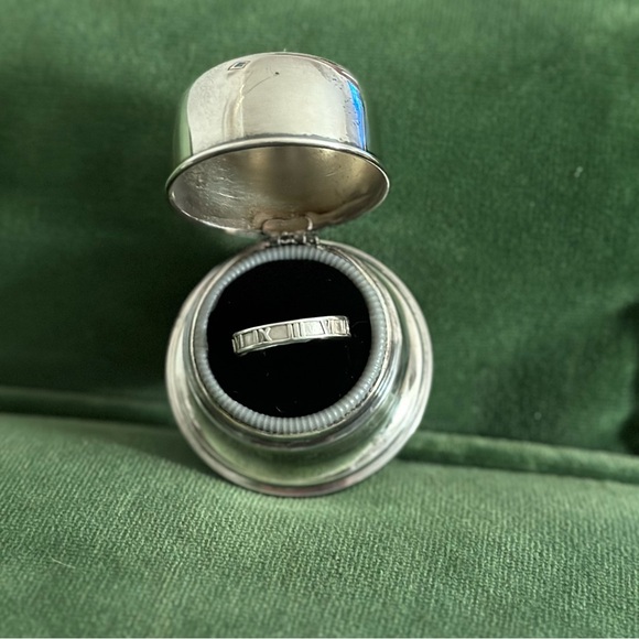 Tiffany & Co. Atlas™ Narrow Ring - Sterling Silver (Size 7.5) - Picture 1 of 6